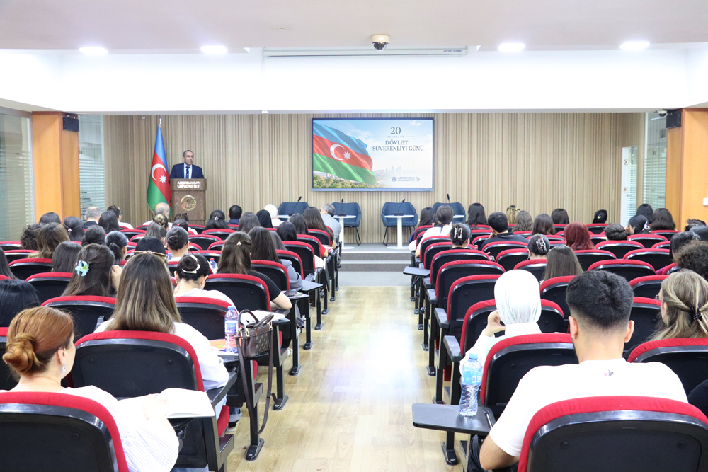 Azərbaycan Universitetində Dövlət Suverenliyi Gününə həsr olunmuş tədbir keçirilib