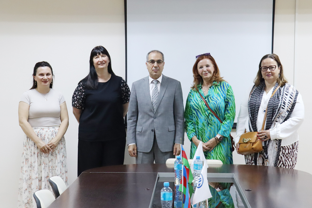 Slovakiyanın Preşov Universitetinin nümayəndə heyəti Azərbaycan Universitetində olub