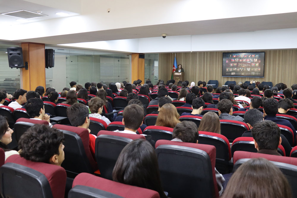 Azərbaycan Universitetində “29 imza…” sənədli filmi nümayiş olunub